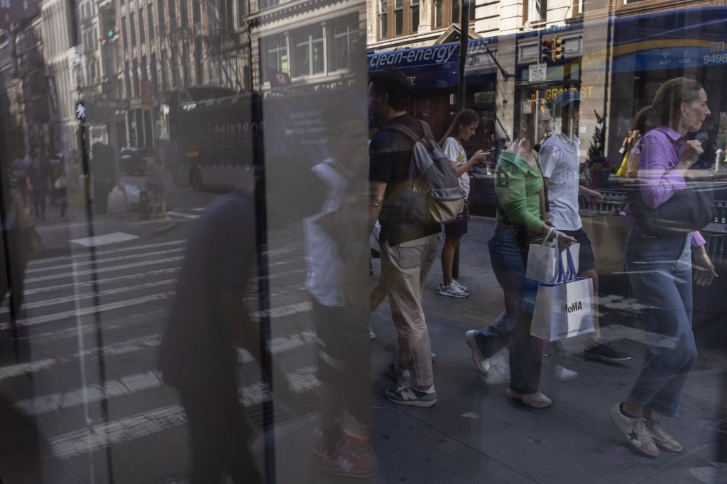 US Consumers Long-Term Inflation Expectations Remain Elevated