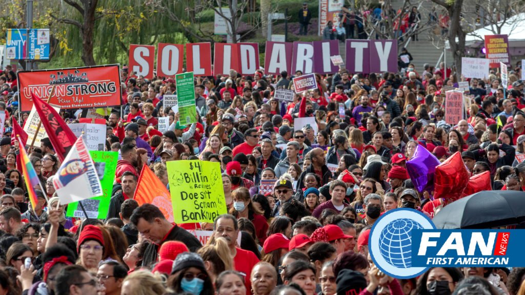 LA School Workers Go on Strike Reported WSJ Renew Edition wsjrenewal