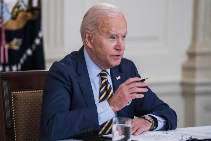 Biden conference seeks U.A.W. support