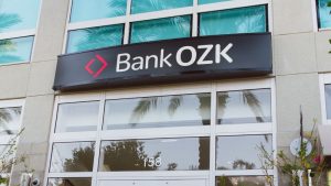 Bank OZK Stock Plummets Amidst Real Estate Woes